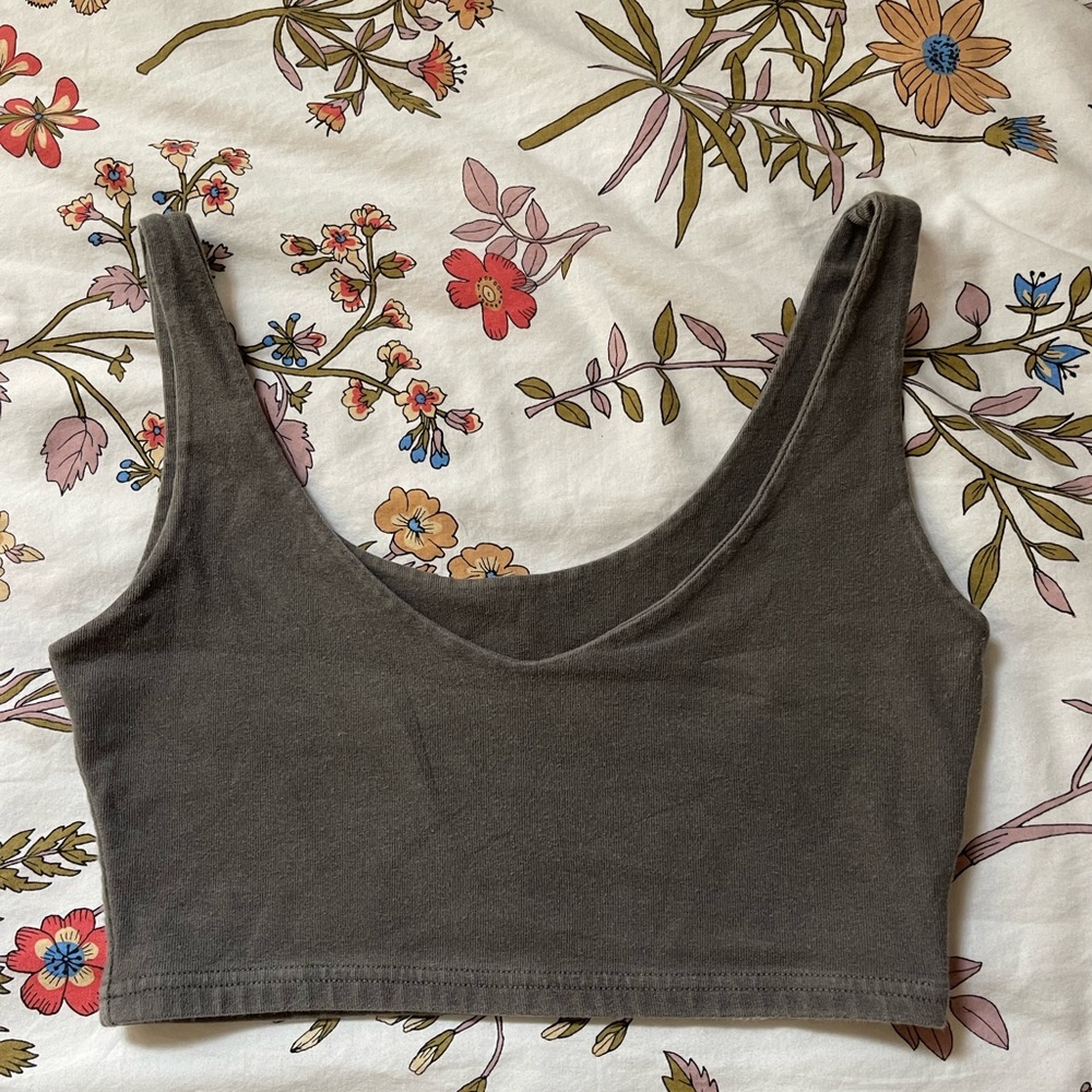 Brandy Melville Lydia Tank!